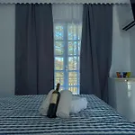 호텔 Tritonas Rooms Kamári