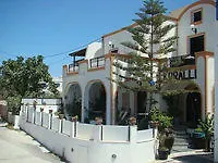 فندق Tritonas 3*