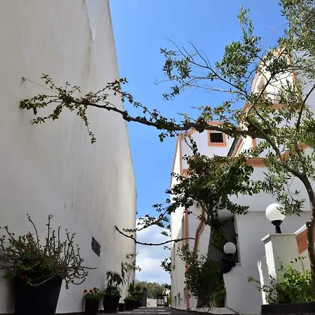 Hotel Koralli 3*