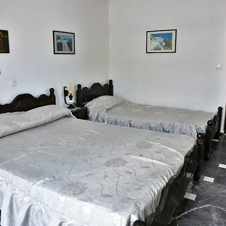 Hotel Tritonas