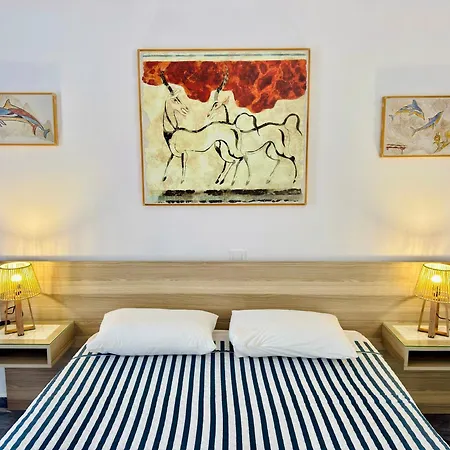 Tritonas Hotel 3*
