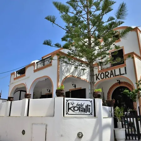 Tritonas Hotel